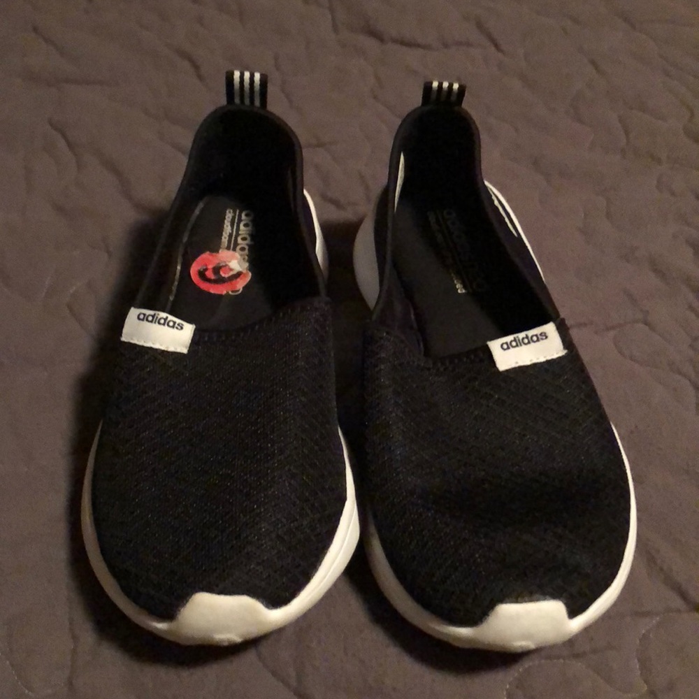 Adidas shoes size 6